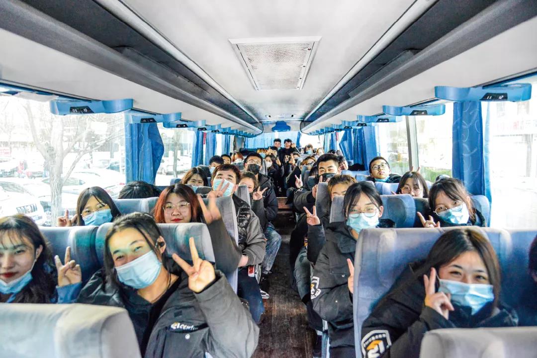 美术招生简章